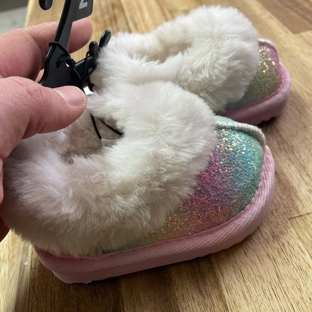 Sparkly Multicolor Baby Booties with Faux‎ Fur size 2 NWT - Picture 5 of 9